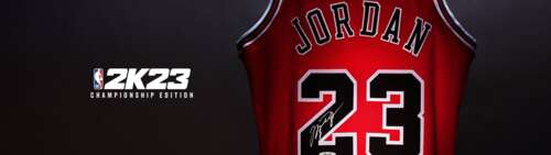 Primo piano cinematografico di un giocatore di basket professionista, realizzato... Dual UHD