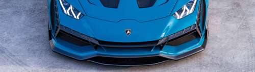 Una Lamborghini Huracan Evo, supercar ad alte prestazioni, che mette in risalto il... Dual UHD