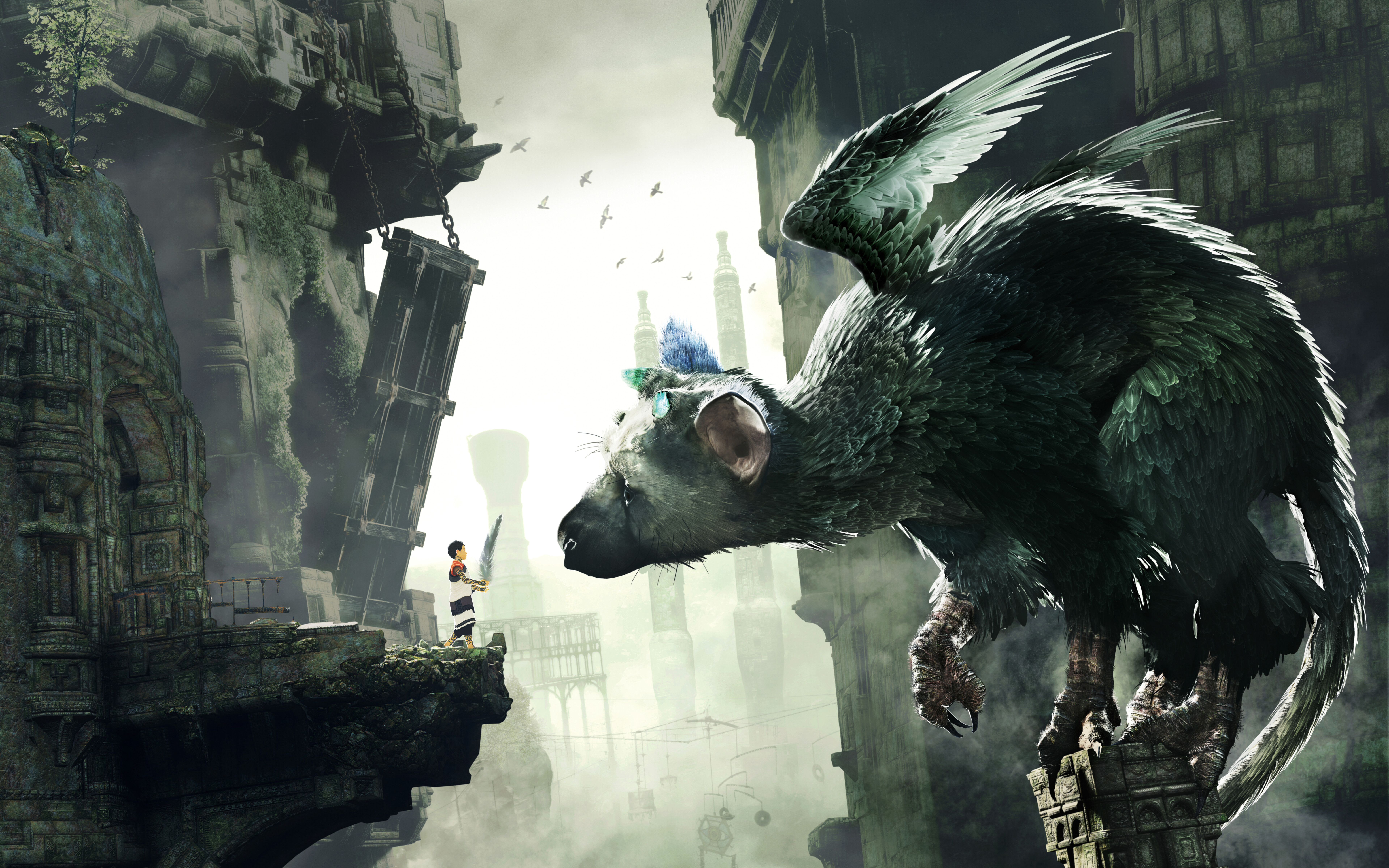 Trico, l’iconica creatura del videogioco The Last Guardian, si erge maestoso tra le antiche strutture in pietra.